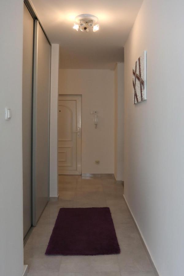Studio Apartman Ana Osijek Extérieur photo